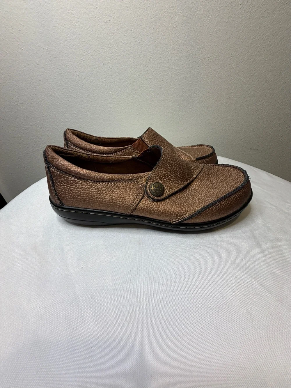 Women's Espadrille Slip-On Loafers in Metallic Brown